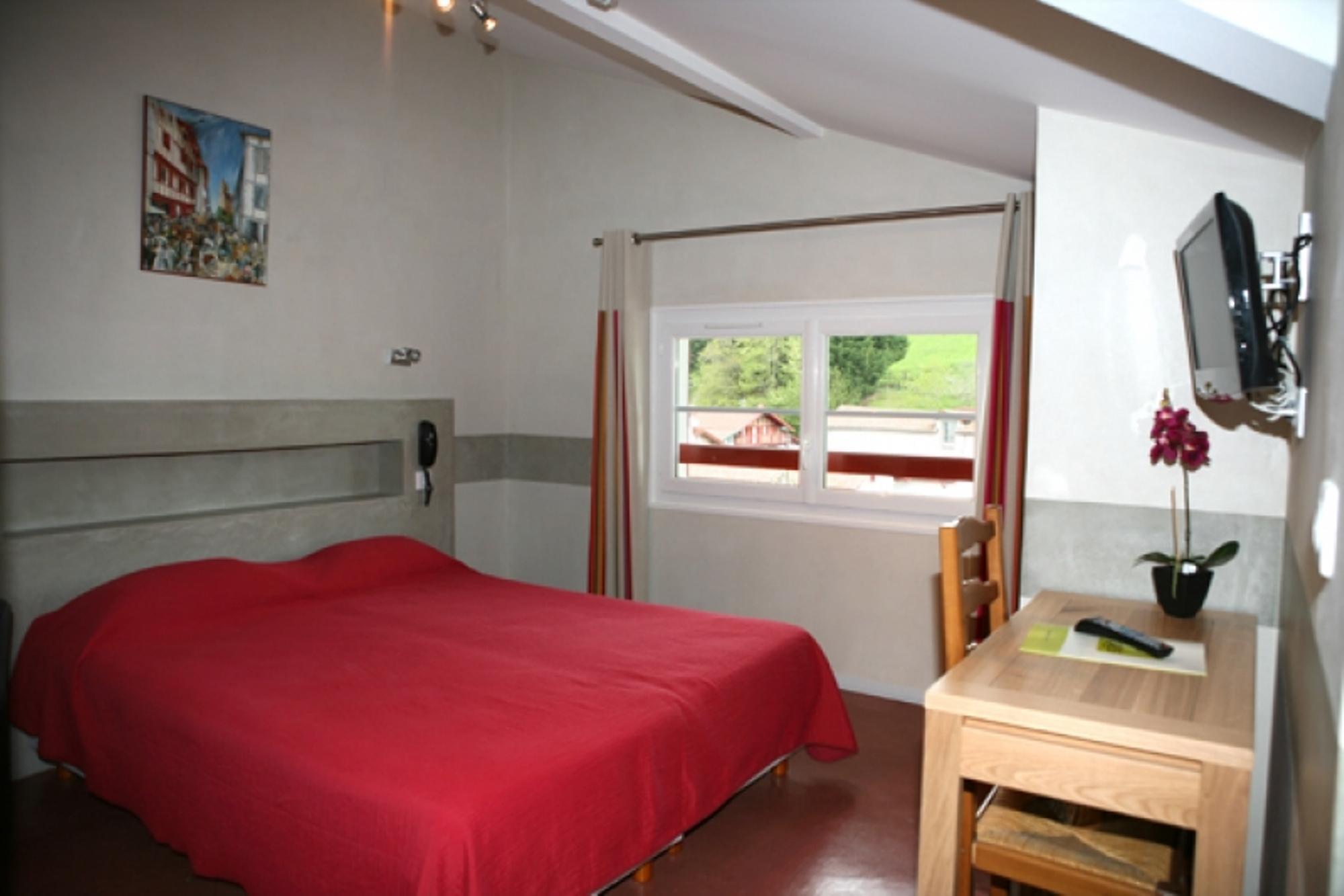 Logis Hotel Ur-Hegian Aïnhoa Exteriér fotografie