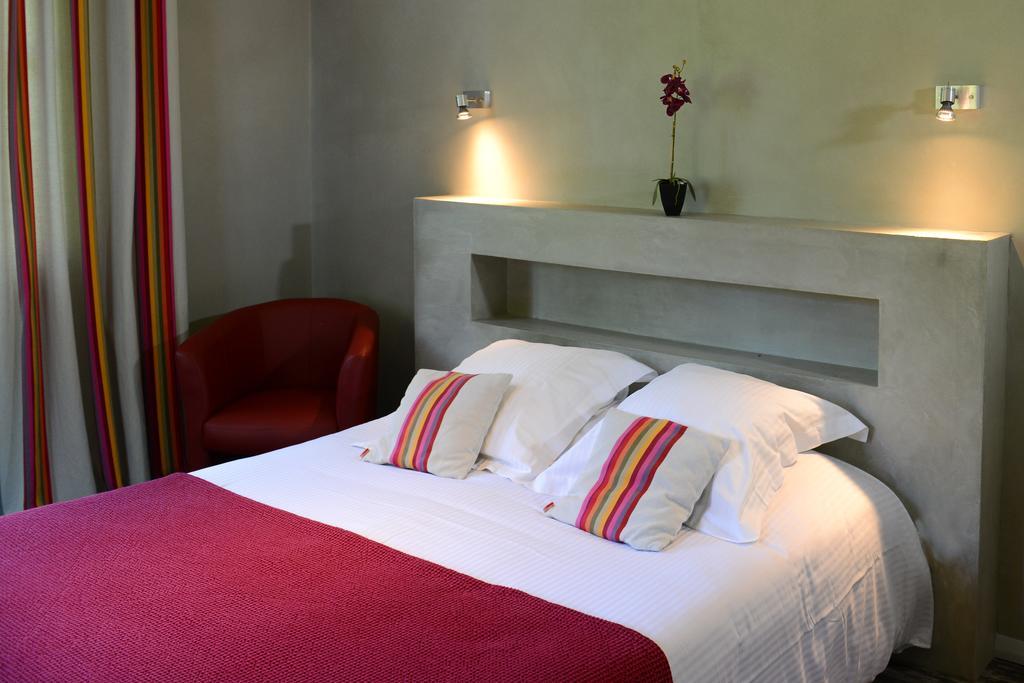Logis Hotel Ur-Hegian Aïnhoa Exteriér fotografie